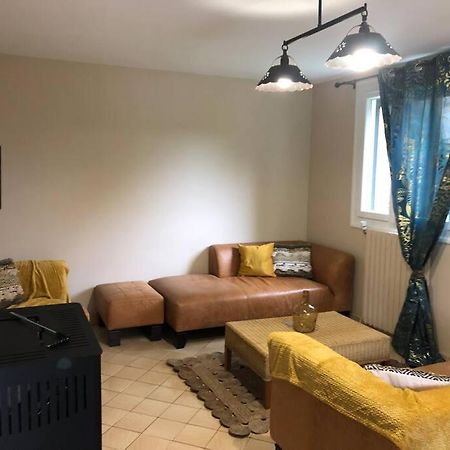 Maison Individuelle Laveissiere Bagian luar foto