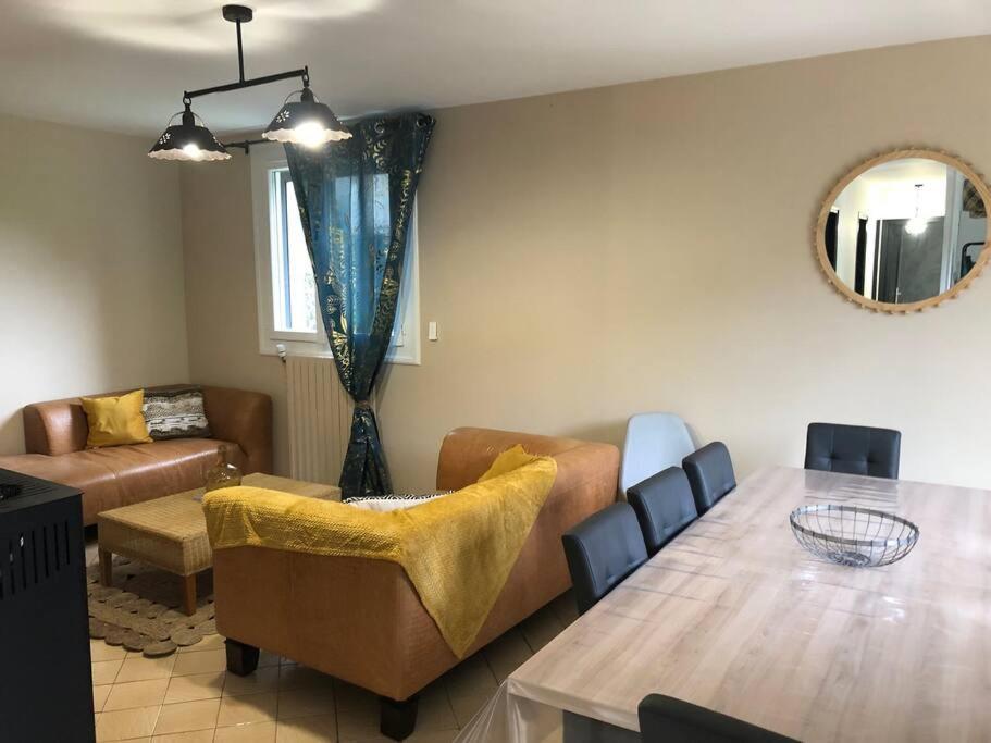 Maison Individuelle Laveissiere Bagian luar foto