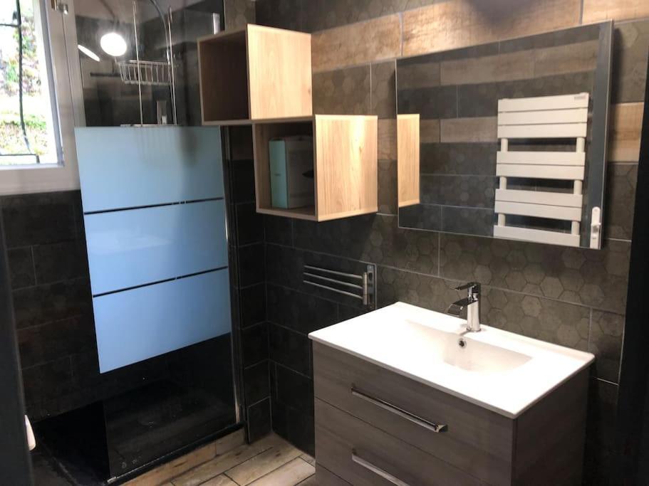 Maison Individuelle Laveissiere Bagian luar foto