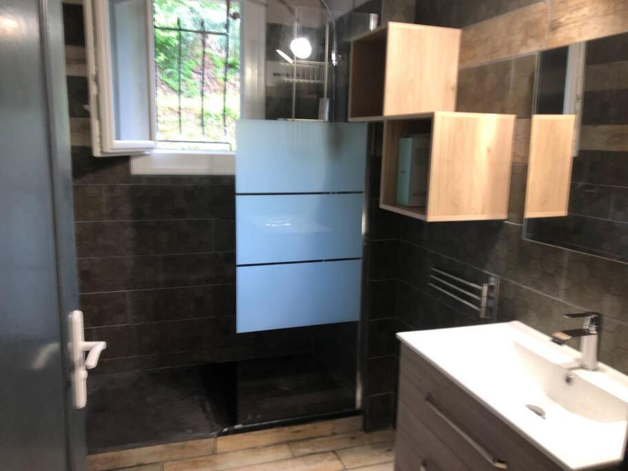Maison Individuelle Laveissiere Bagian luar foto